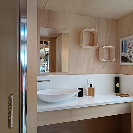 Σαλέ Tiny House Oleroncoast La-bree-les-bains La Brée-les-Bains